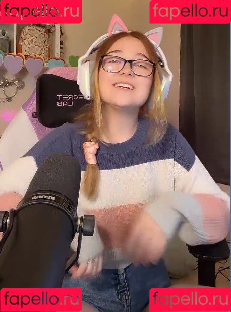 Lyssaurora Onlyfans Photo Gallery 