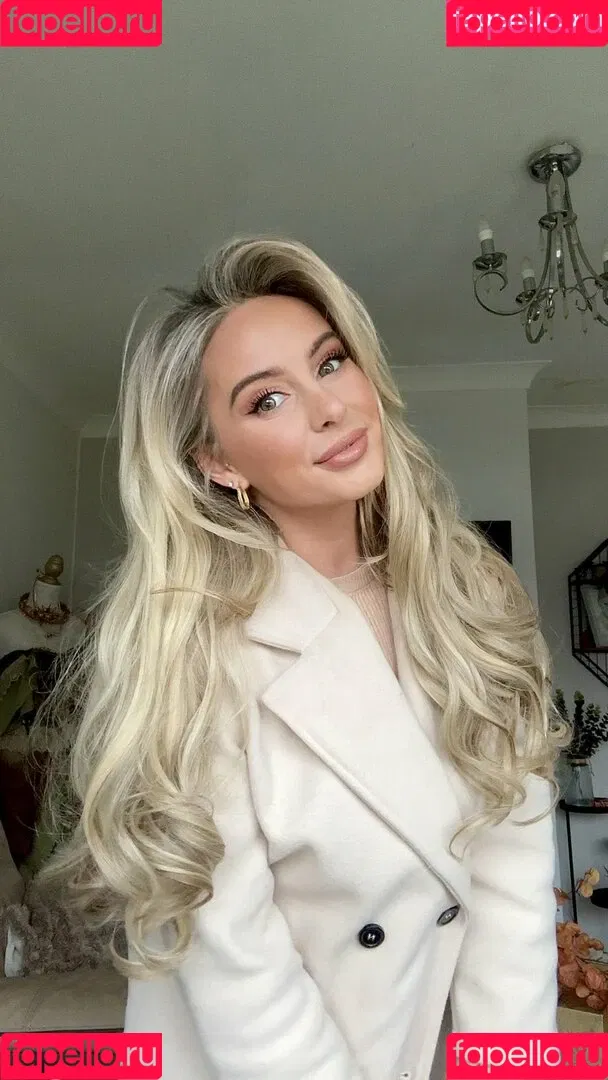 Alicia Lacao Onlyfans Photo Gallery 