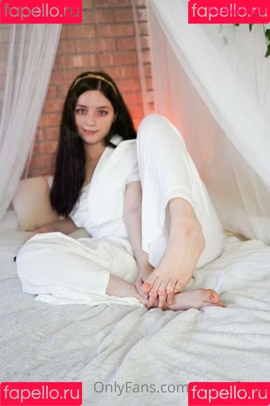 Liliana Fenty Onlyfans Photo Gallery 
