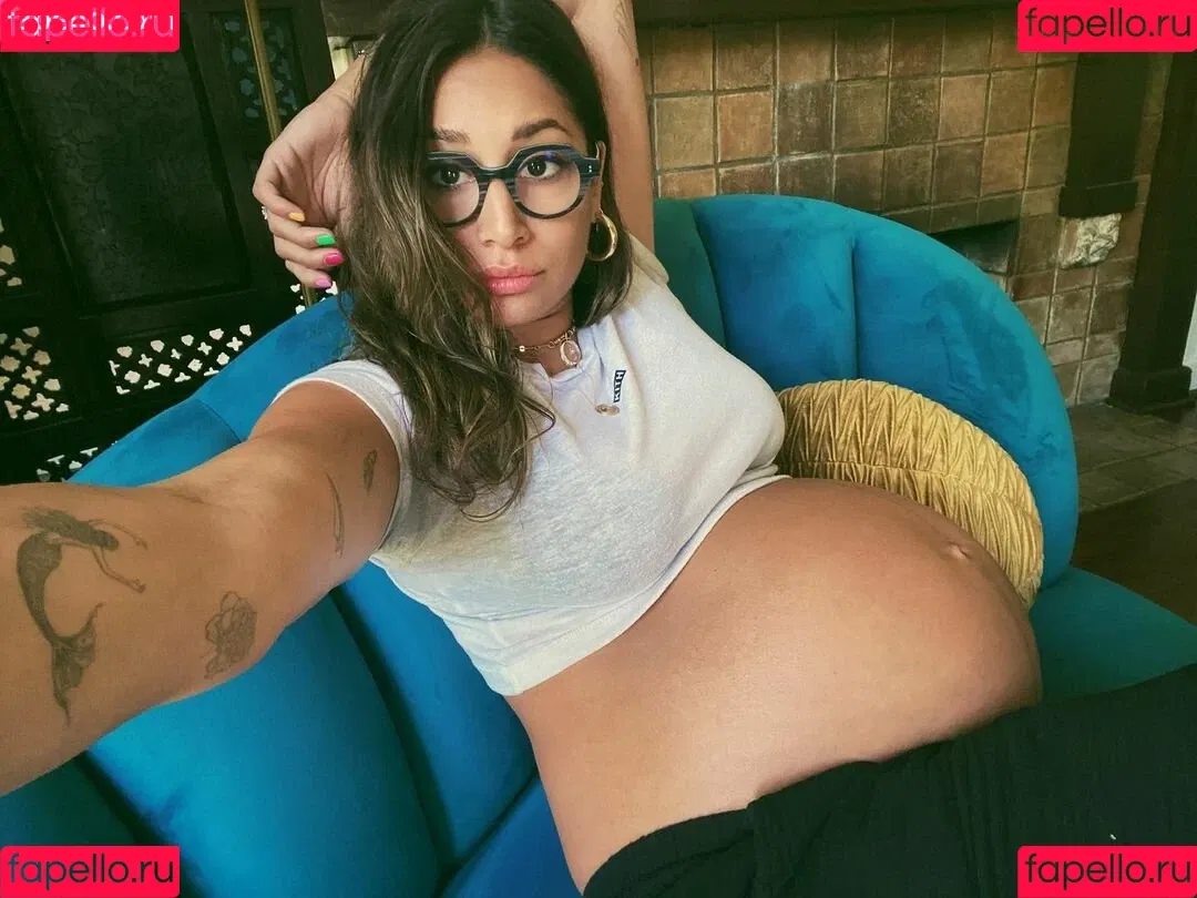 Meaghan Rath Onlyfans Photo Gallery 