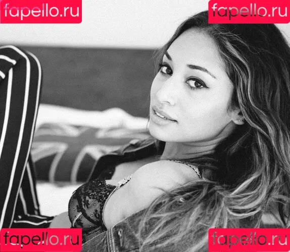 Meaghan Rath Onlyfans Photo Gallery 