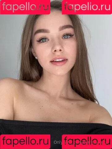 curlymonica Onlyfans Photo Gallery 