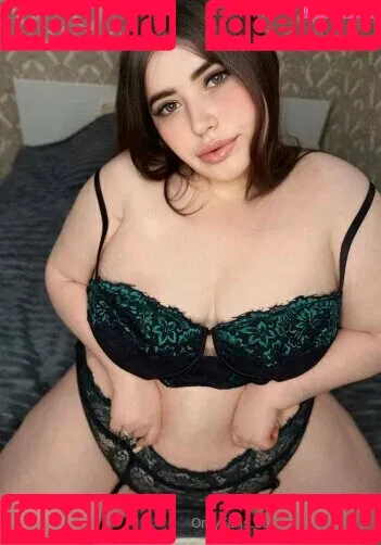 curlymonica Onlyfans Photo Gallery 
