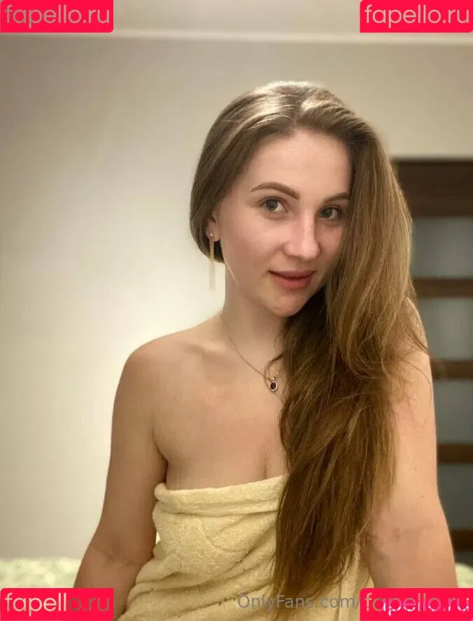 curlymonica Onlyfans Photo Gallery 