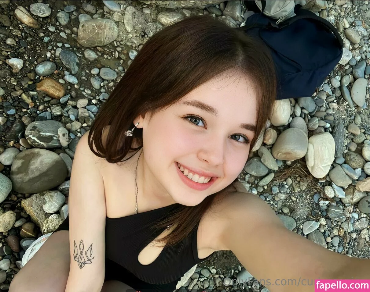 curlymonica Onlyfans Photo Gallery 