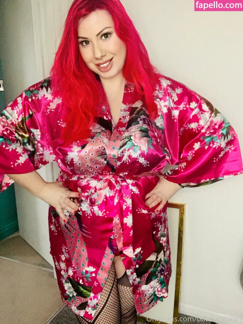 lucy-jones Onlyfans Photo Gallery 