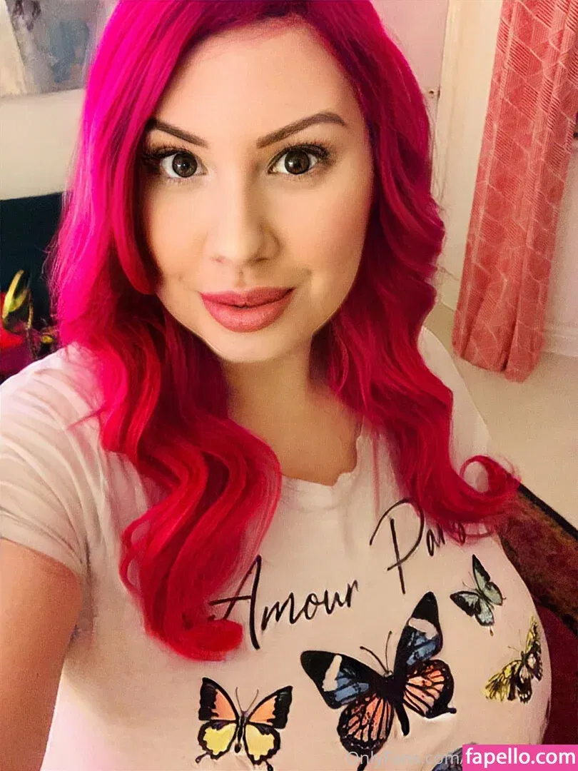 lucy-jones Onlyfans Photo Gallery 