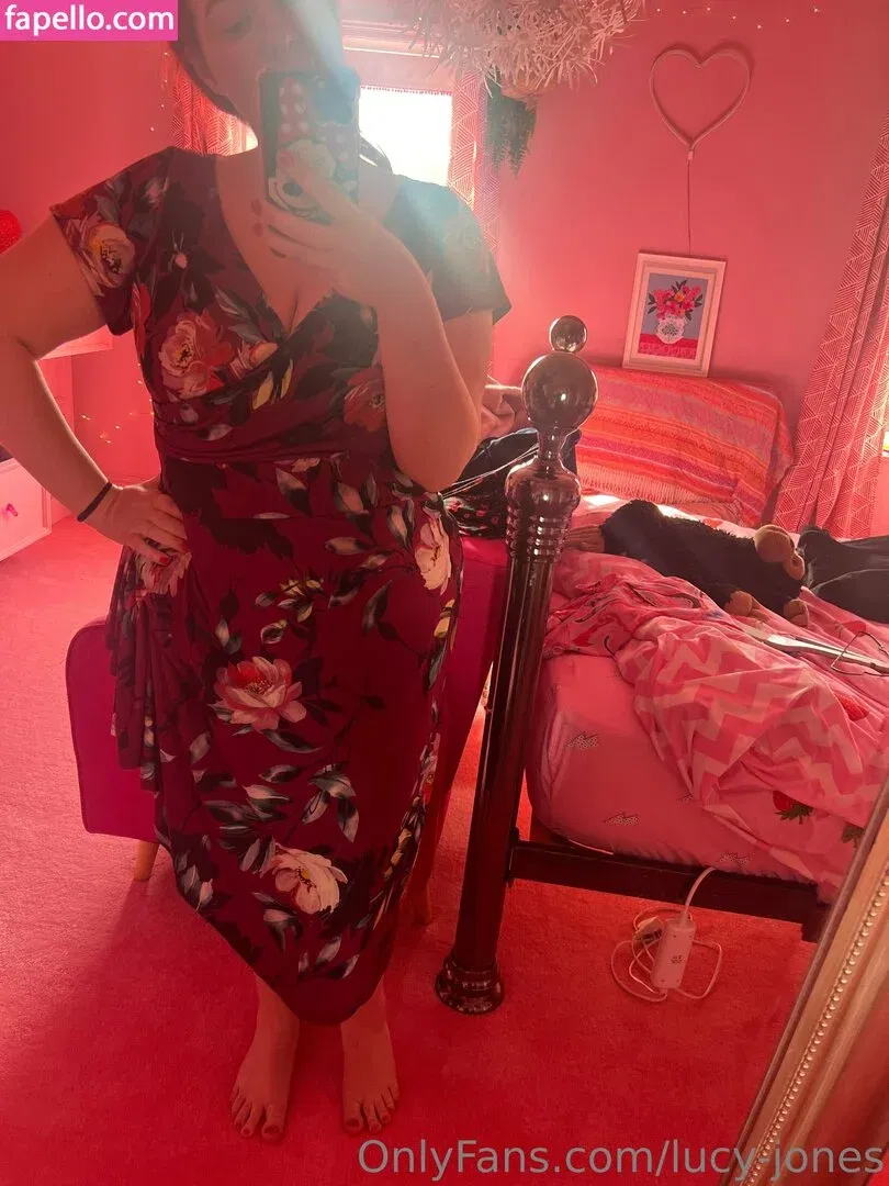 lucy-jones Onlyfans Photo Gallery 