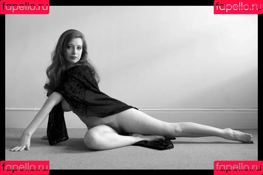 Misha Lowe Onlyfans Photo Gallery 