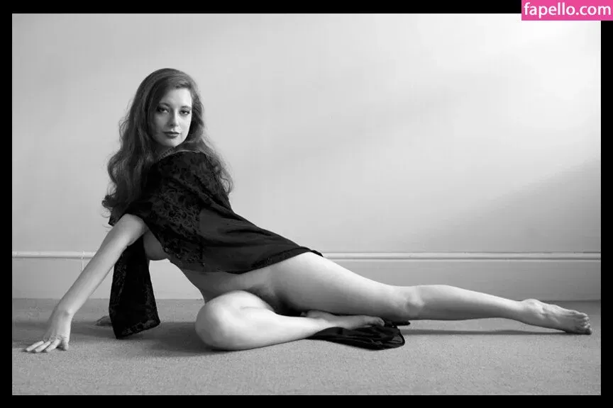 Misha Lowe Onlyfans Photo Gallery 