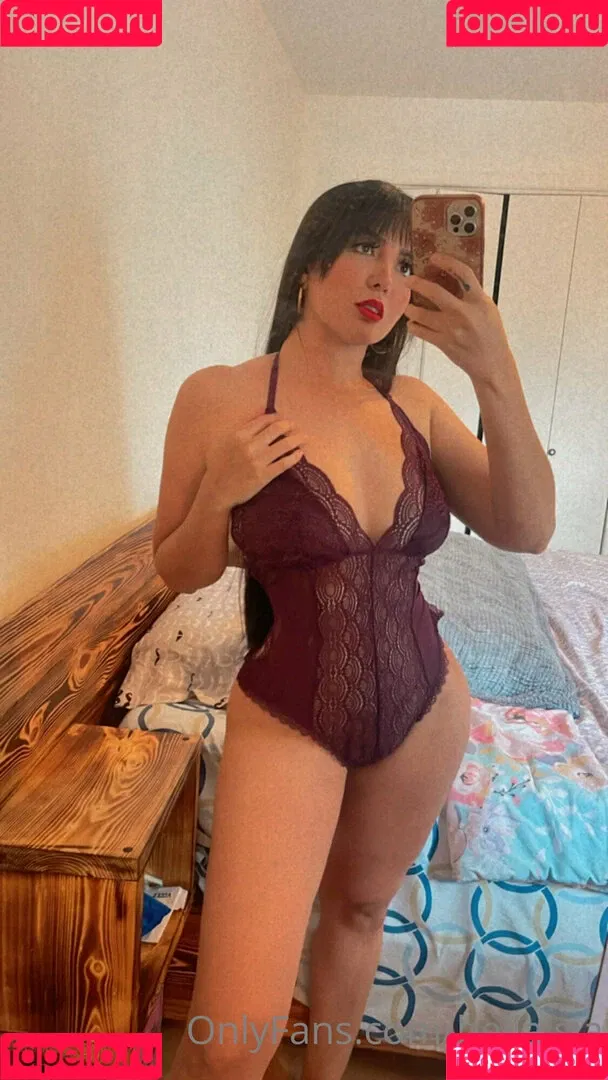 bella.sia Onlyfans Photo Gallery 