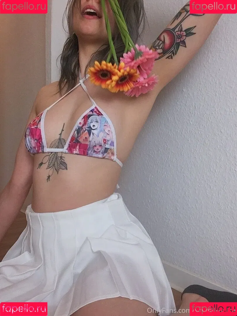 Soymilkonice Onlyfans Photo Gallery 