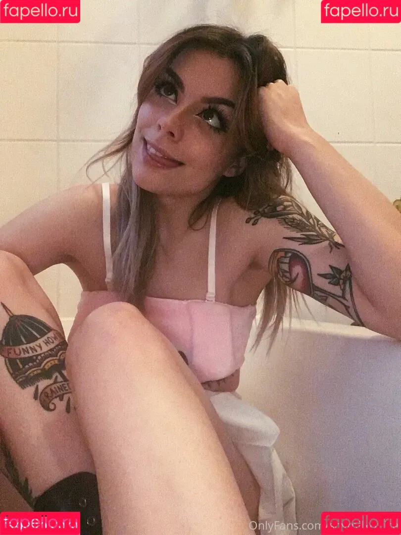 Soymilkonice Onlyfans Photo Gallery 