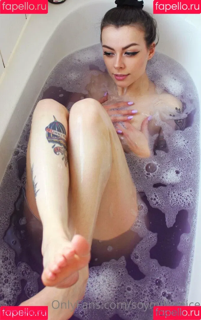 Soymilkonice Onlyfans Photo Gallery 