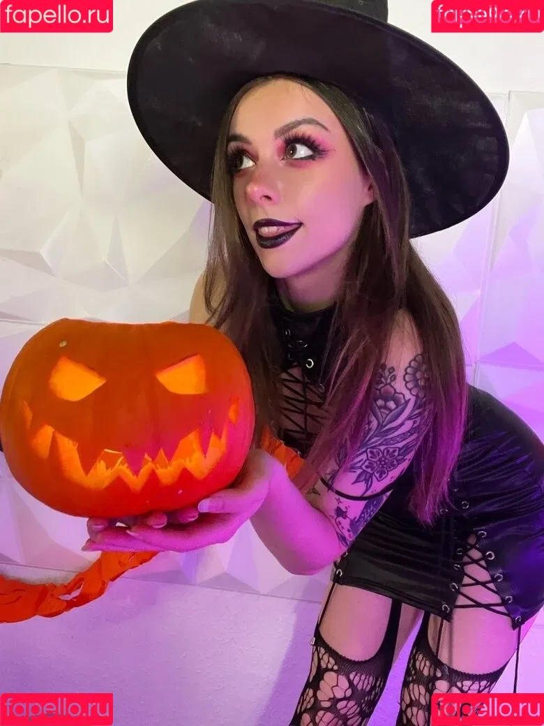 Soymilkonice Onlyfans Photo Gallery 