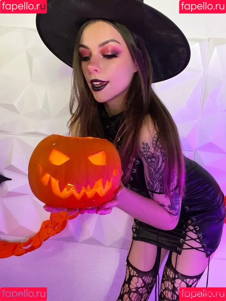 Soymilkonice Onlyfans Photo Gallery 