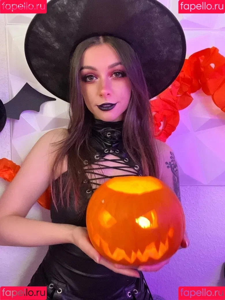 Soymilkonice Onlyfans Photo Gallery 
