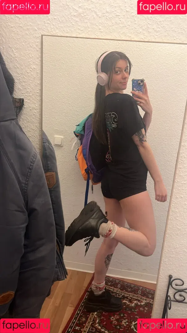 Soymilkonice Onlyfans Photo Gallery 