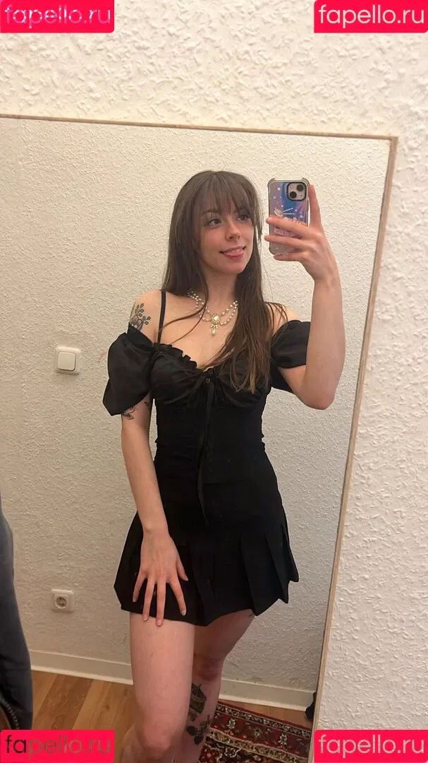 Soymilkonice Onlyfans Photo Gallery 