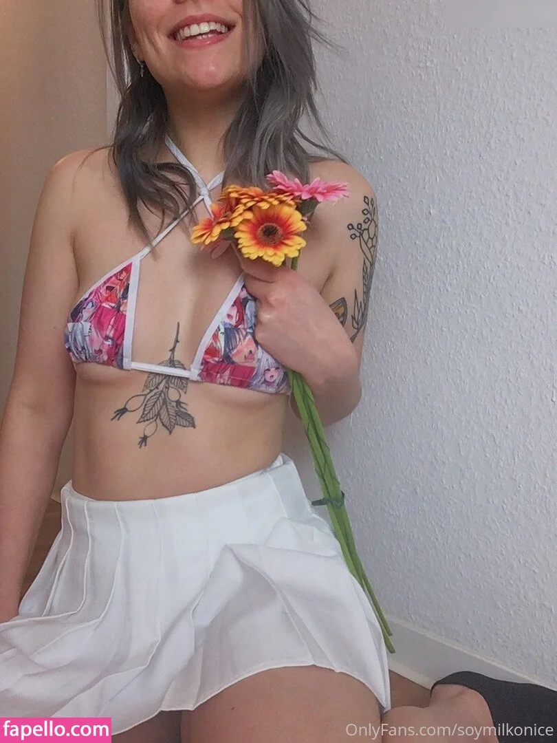 Soymilkonice Onlyfans Photo Gallery 