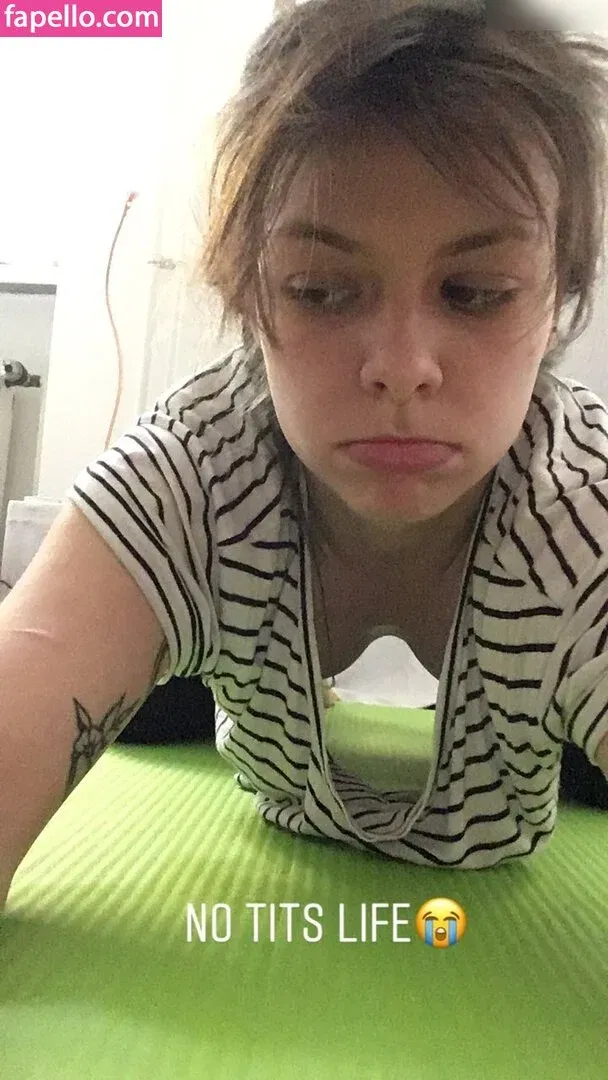 Soymilkonice Onlyfans Photo Gallery 