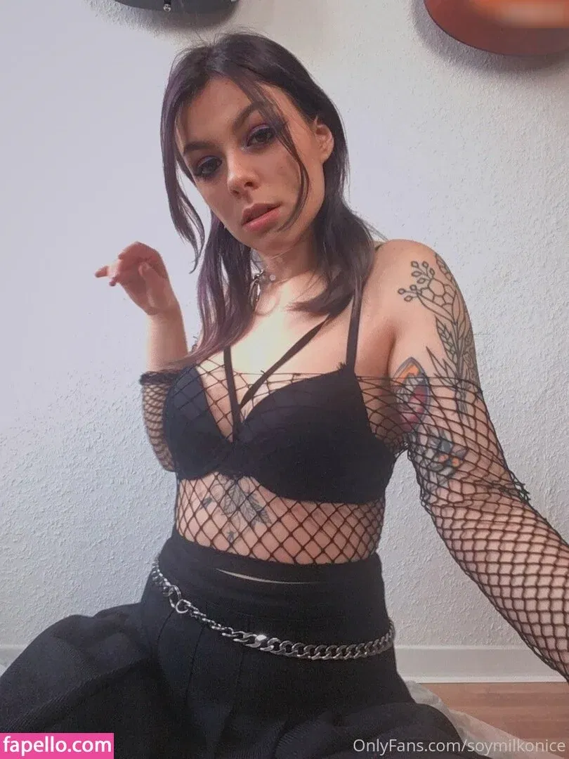 Soymilkonice Onlyfans Photo Gallery 