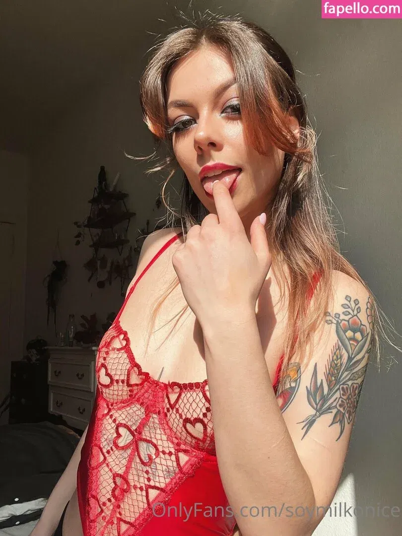 Soymilkonice Onlyfans Photo Gallery 