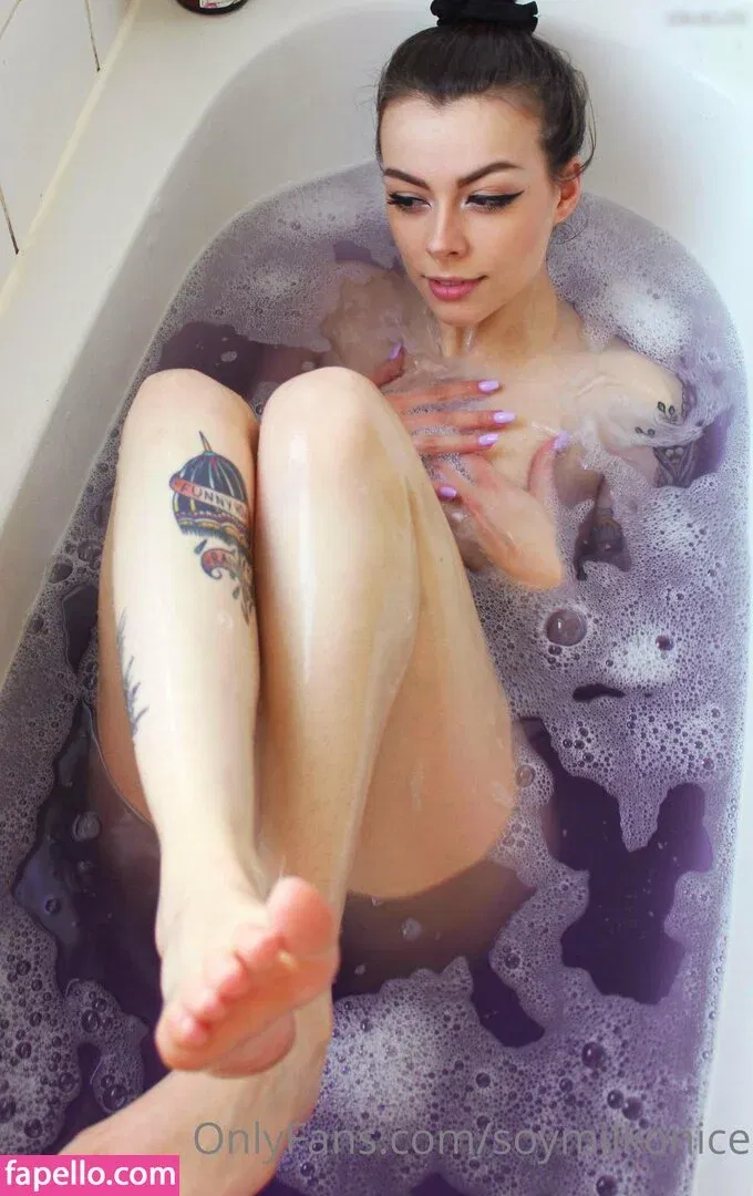 Soymilkonice Onlyfans Photo Gallery 