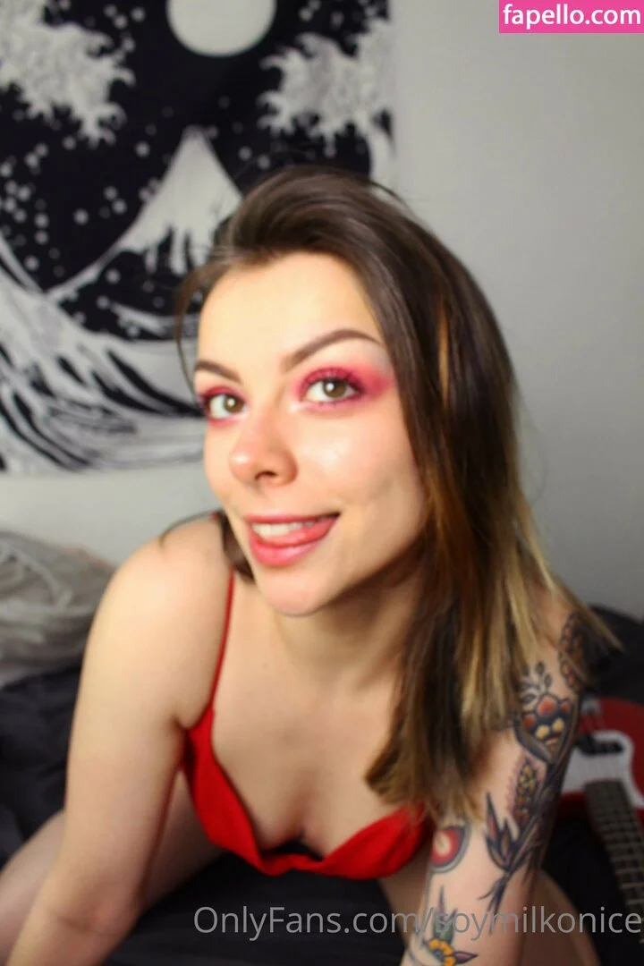 Soymilkonice Onlyfans Photo Gallery 