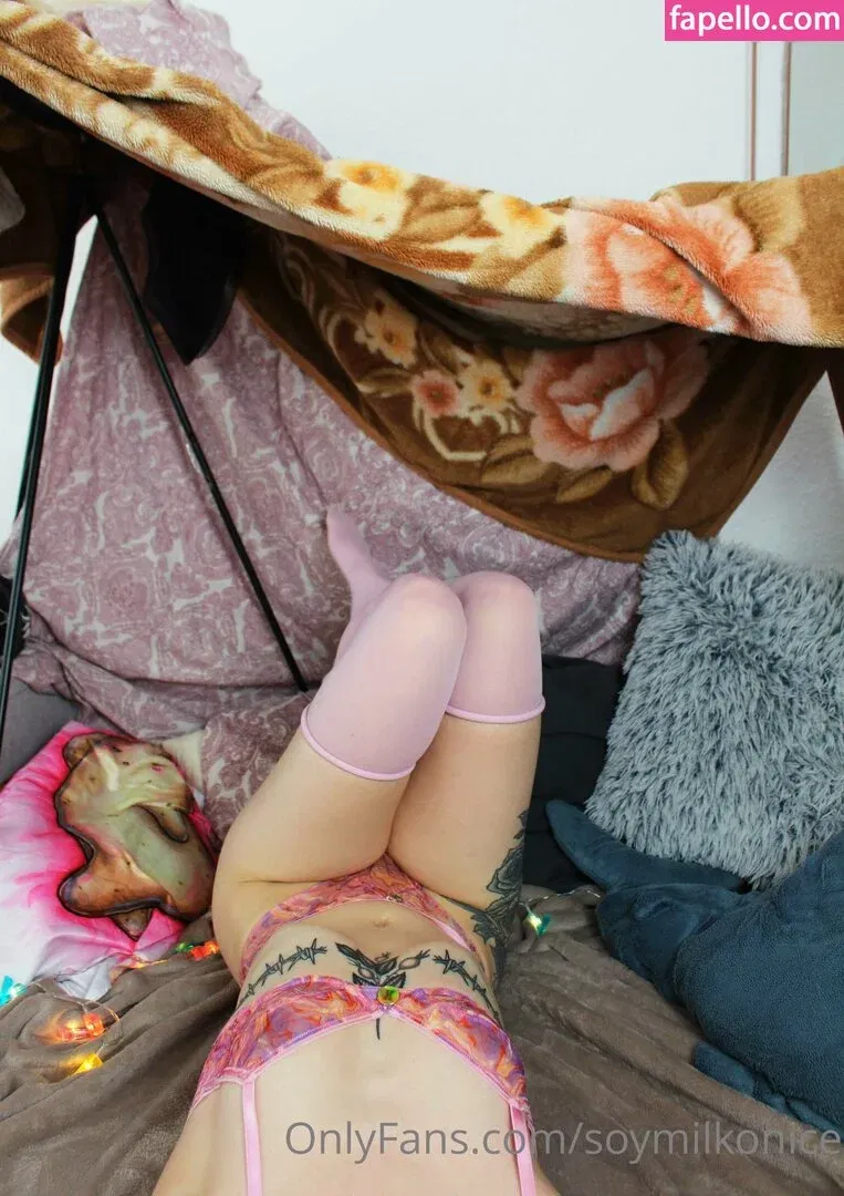 Soymilkonice Onlyfans Photo Gallery 