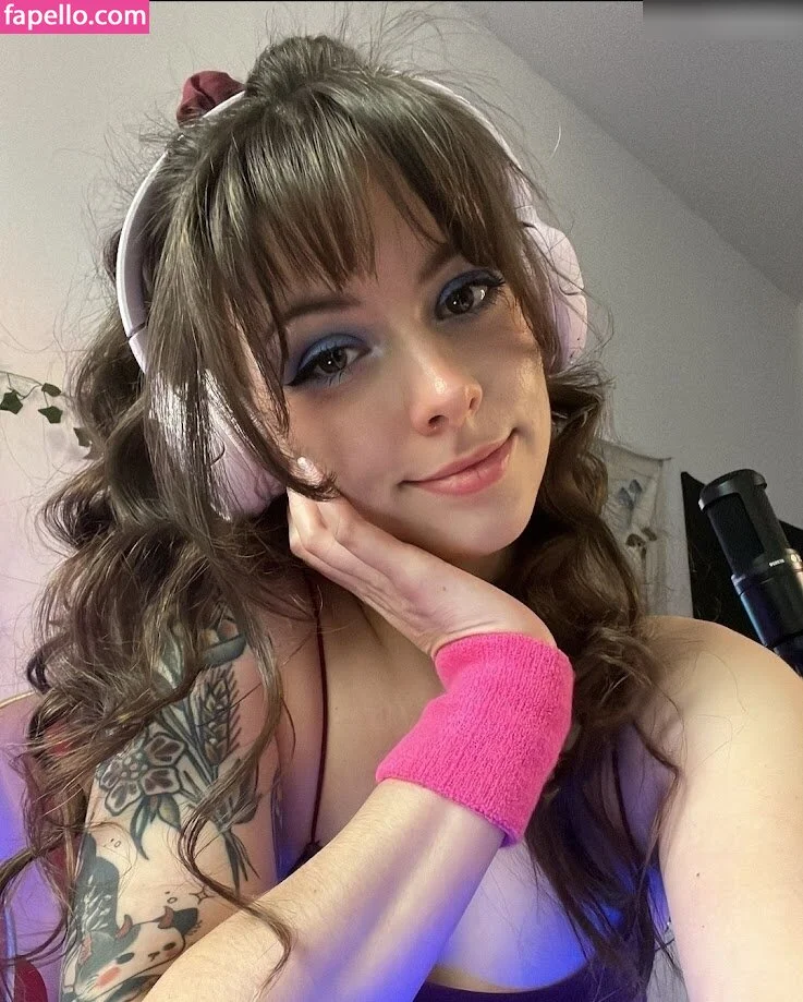 Soymilkonice Onlyfans Photo Gallery 