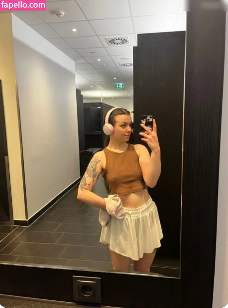 Soymilkonice Onlyfans Photo Gallery 