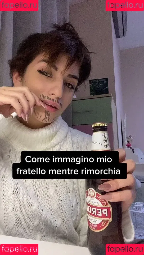 Ika D'Auria Onlyfans Photo Gallery 