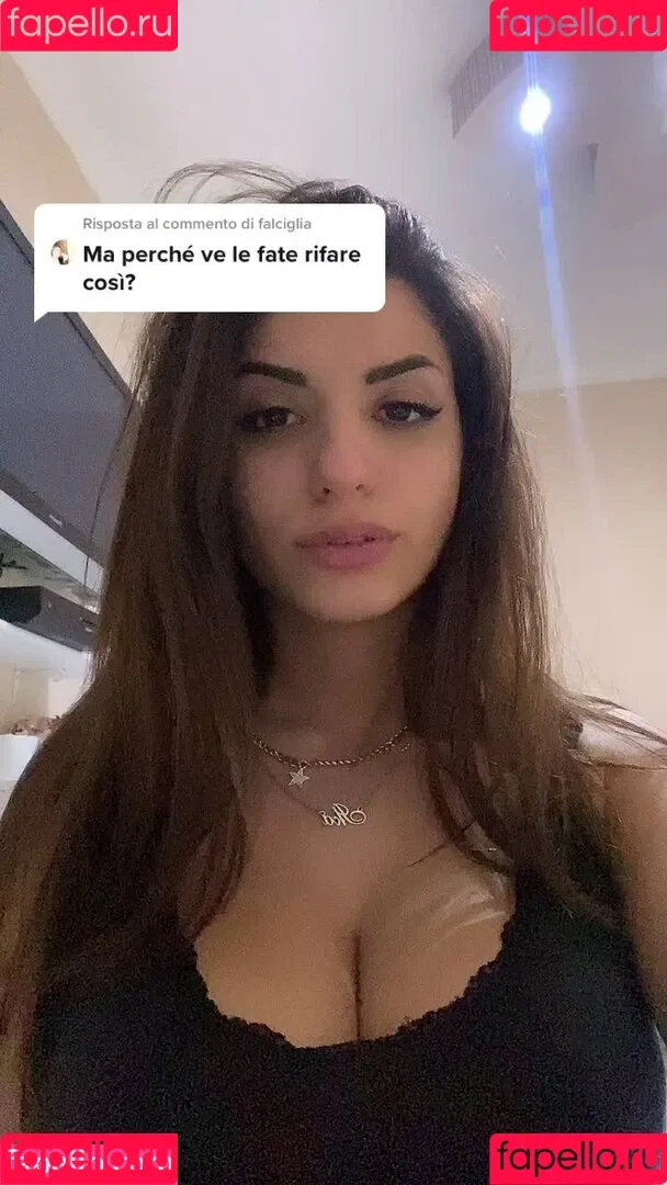 Ika D'Auria Onlyfans Photo Gallery 