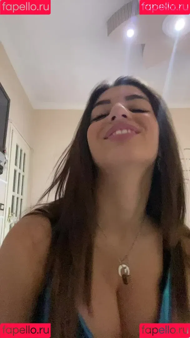 Ika D'Auria Onlyfans Photo Gallery 