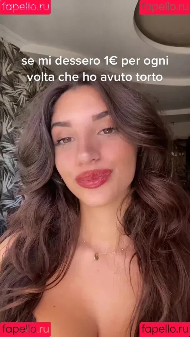 Ika D'Auria Onlyfans Photo Gallery 