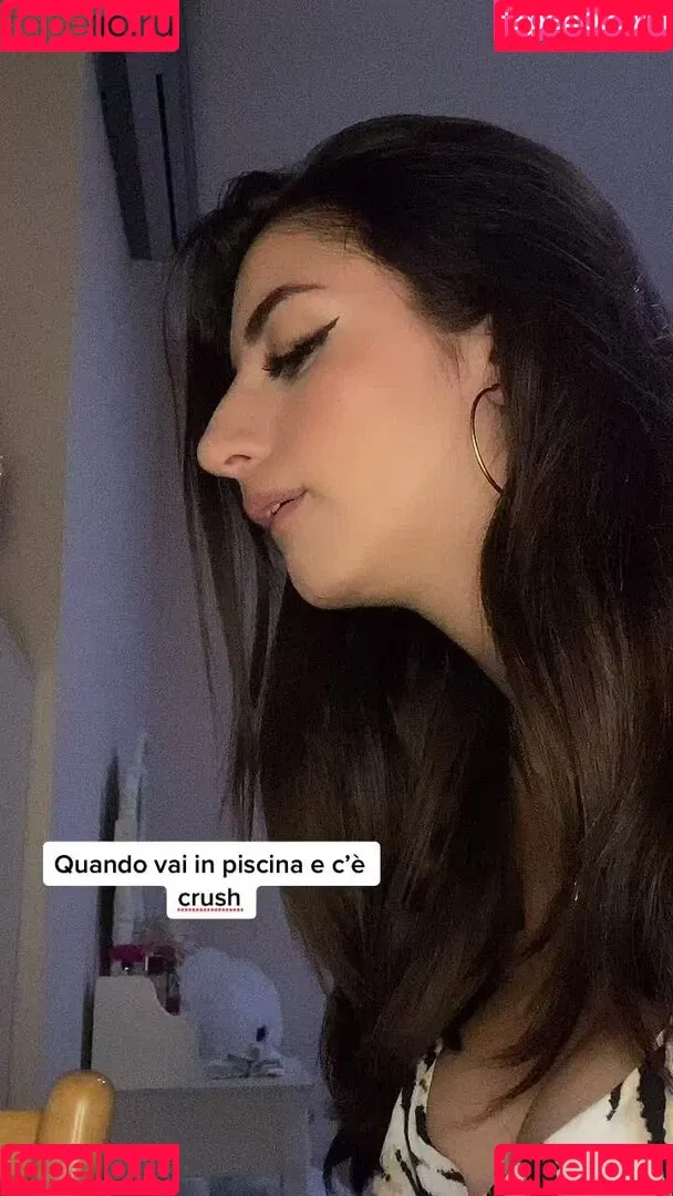 Ika D'Auria Onlyfans Photo Gallery 