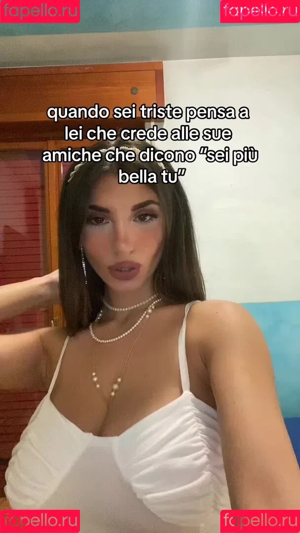 Ika D'Auria Onlyfans Photo Gallery 