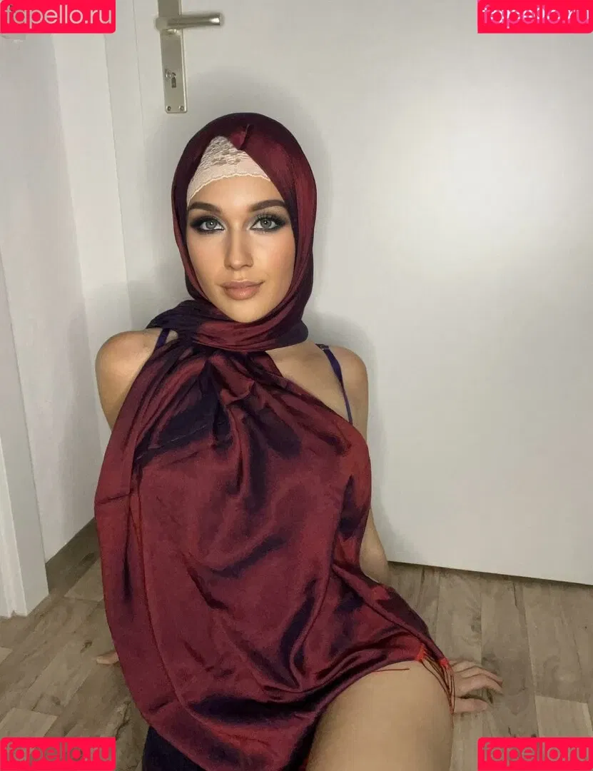 Fareeha Onlyfans Photo Gallery 