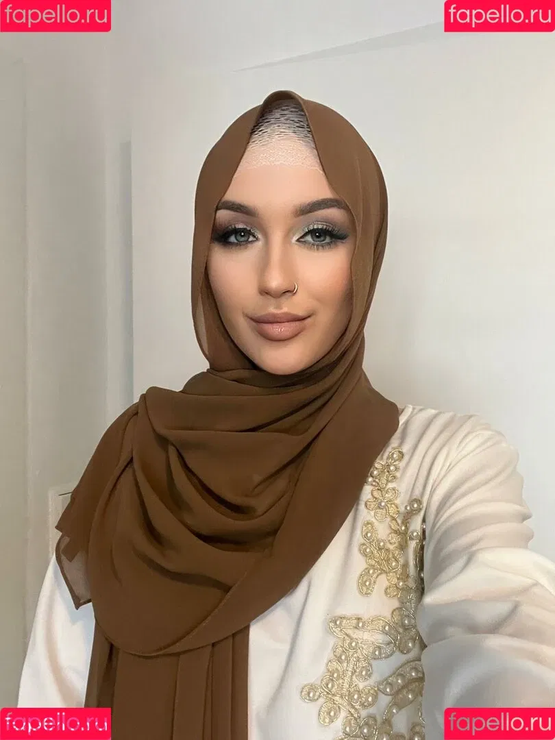 Fareeha Onlyfans Photo Gallery 