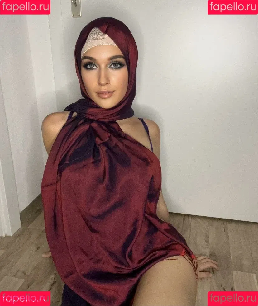 Fareeha Onlyfans Photo Gallery 
