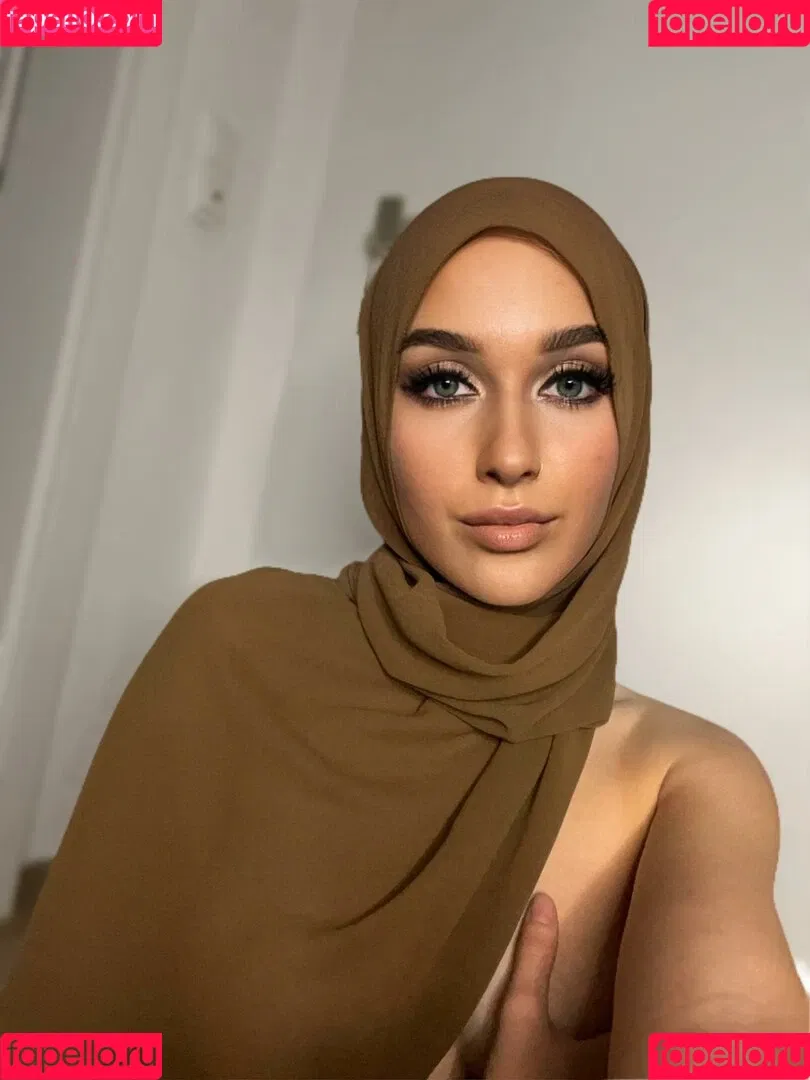 Fareeha Onlyfans Photo Gallery 