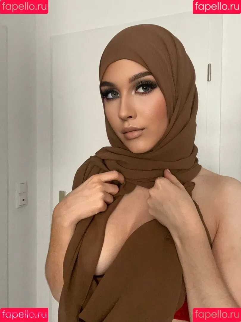 Fareeha Onlyfans Photo Gallery 