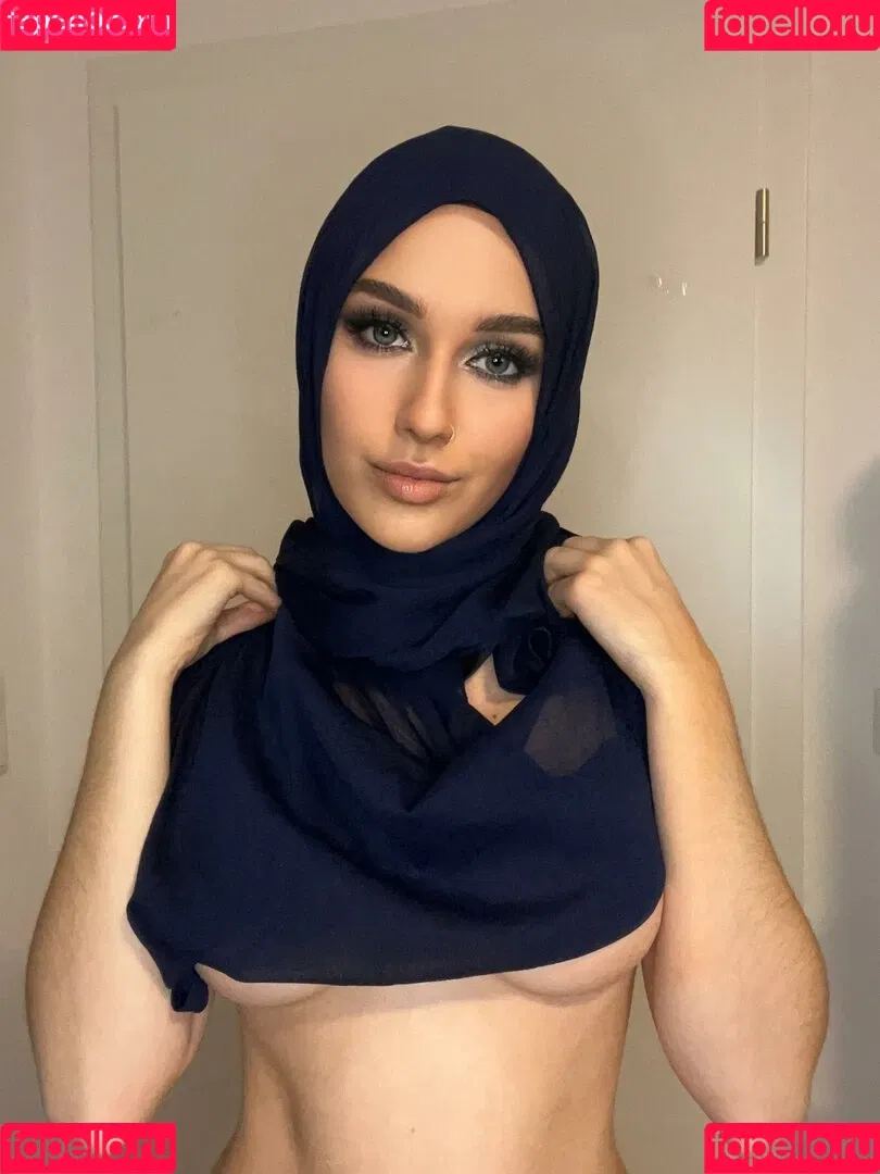 Fareeha Onlyfans Photo Gallery 