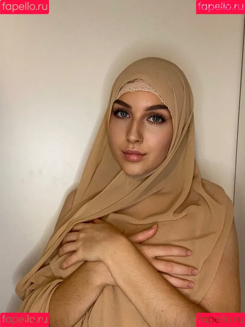 Fareeha Onlyfans Photo Gallery 