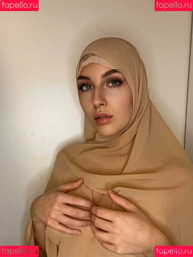 Fareeha Onlyfans Photo Gallery 