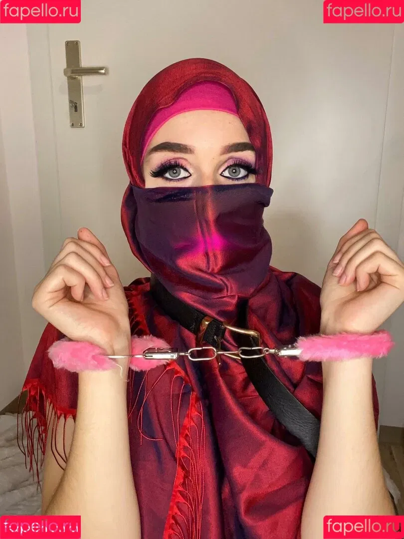 Fareeha Onlyfans Photo Gallery 