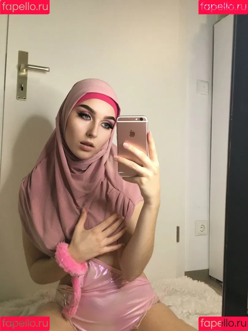 Fareeha Onlyfans Photo Gallery 
