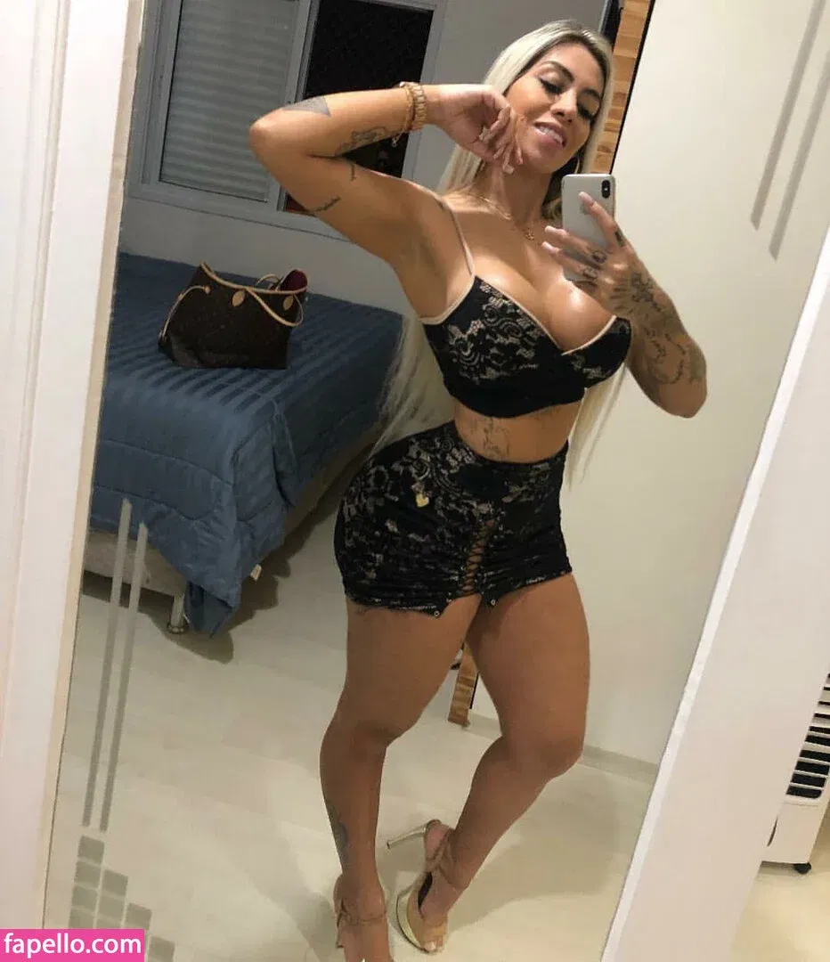 Fareeha Onlyfans Photo Gallery 