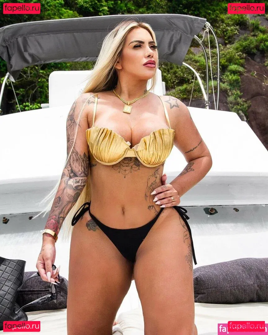 Fareeha Onlyfans Photo Gallery 